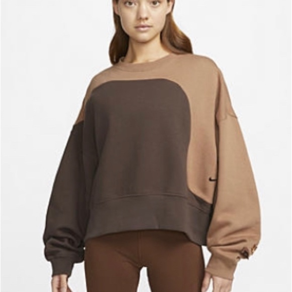NIKE | Sportswear Color Clash